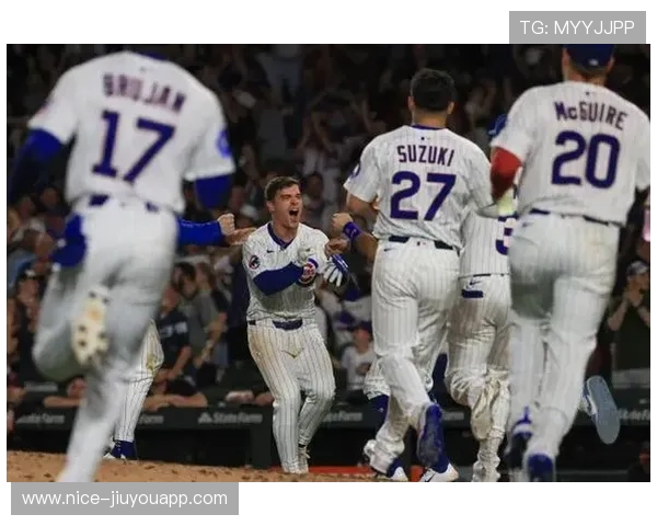 芝加哥小熊队在赛季末取得连胜，芝加哥小熊队比赛